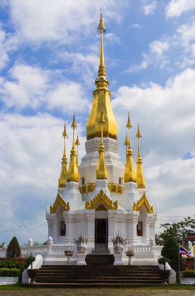 White and gold stupa